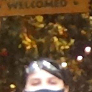 Meet your Posher, Collin